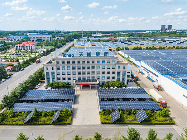 百老汇-两小时密会谈崩？纽卡CEO不愿兜底，埃迪・豪的帅位悬了